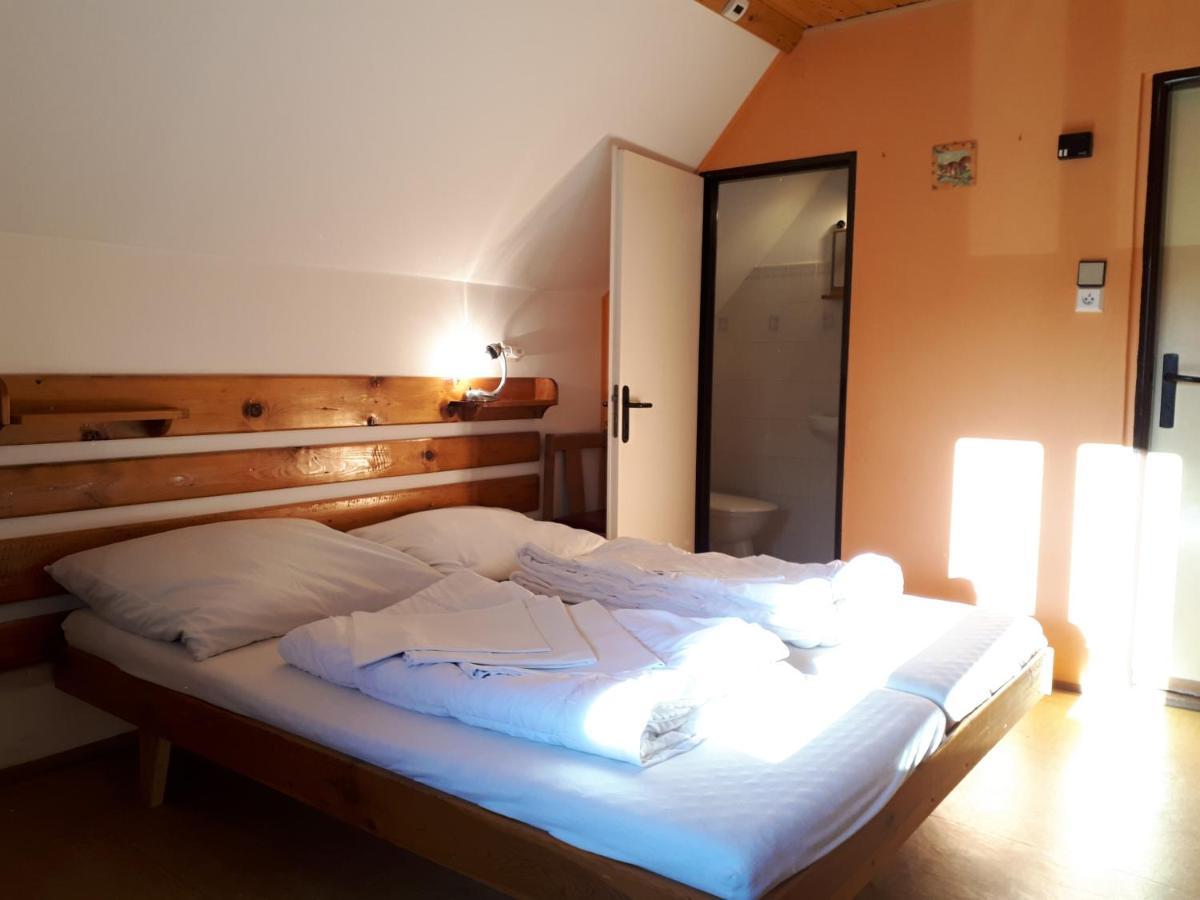 Horska Chata U Pekaru Pec pod Sněžkou Kültér fotó